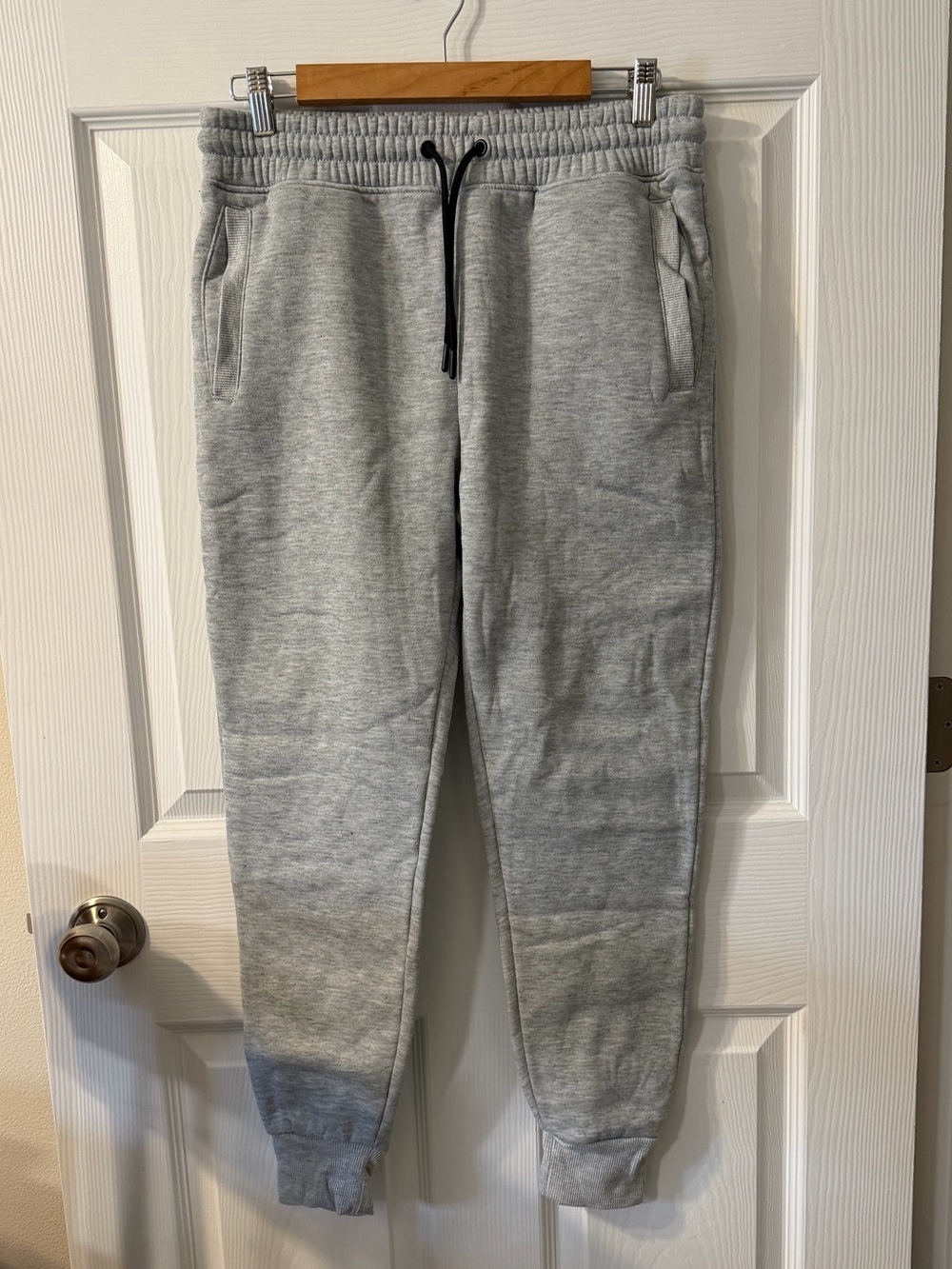 Thletex Performance Apparel Men’s Grey Sweatpants Size Medium